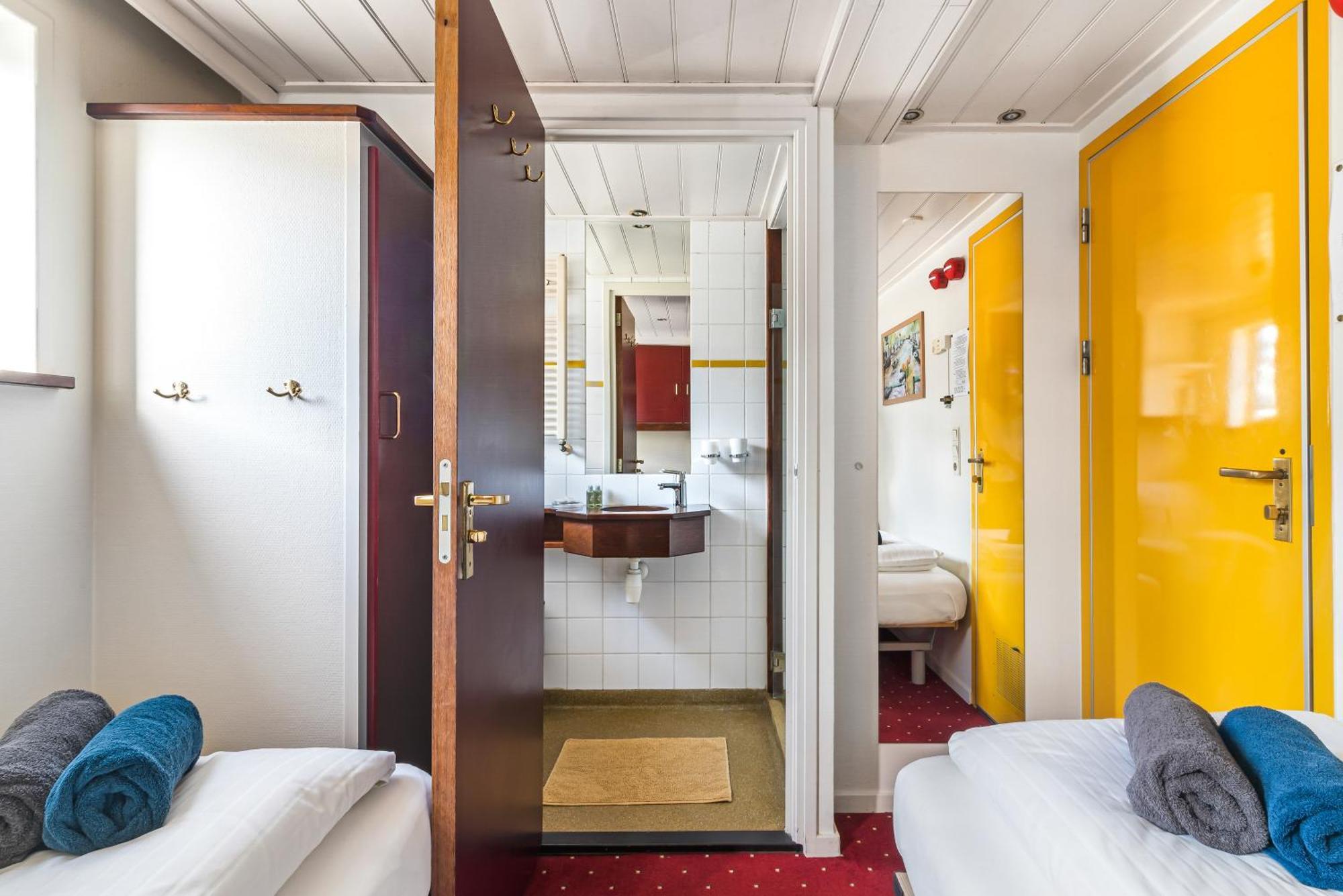 Botel Sailing Home อัมสเตอร์ดัม ภายนอก รูปภาพ